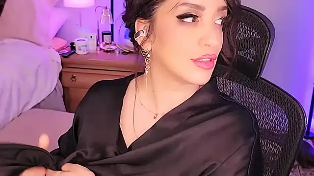 Wonderful Woman online show from 03/11/25, 09:34