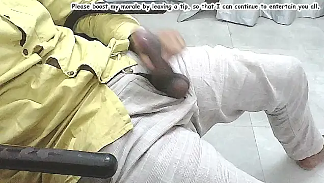 Snapshot of lltstr52 chatting on 07/01/26, 10:26 lltstr52 online show from 07/01/26, 10:26