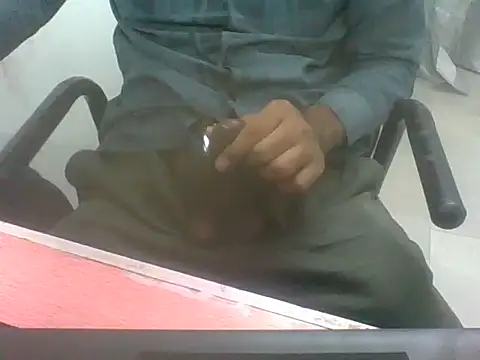 lltstr52 online show from 03/31/26, 06:04