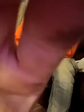 Snapshot of theeeegodv5 chatting on 12/28/24, 06:50 theeeegodv5 online show from 12/28/24, 06:50