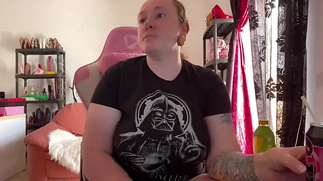 kisicaxx online show from 04/15/26, 01:15