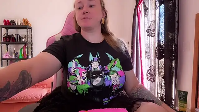 Snapshot of kisicaxx chatting on 09/30/25, 09:59 kisicaxx online show from 09/30/25, 09:59