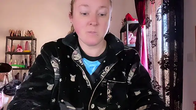 kisicaxx online show from 02/23/26, 02:17