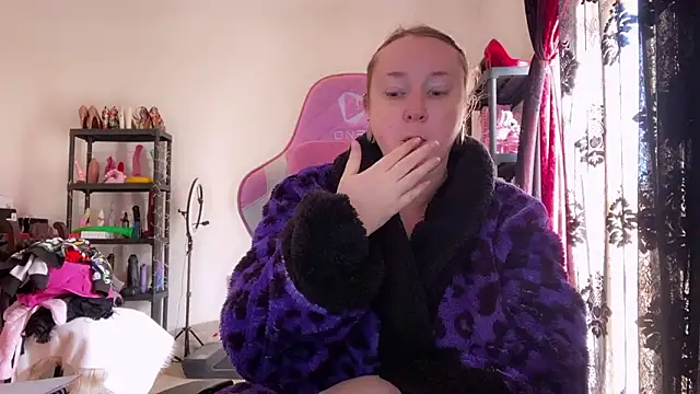 kisicaxx online show from 01/17/26, 11:03