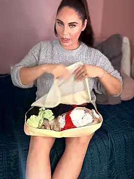 lovely beast online show from 01/08/26, 05:30