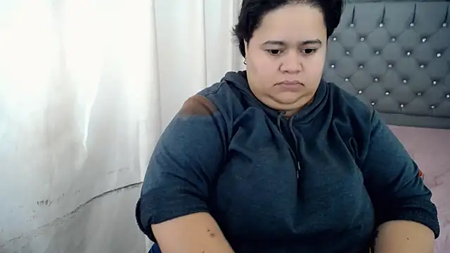 hotlesby4uxxx online show from 12/05/24, 07:55