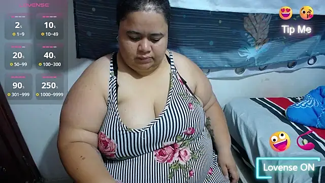 hotlesby4uxxx online show from 04/07/26, 10:22