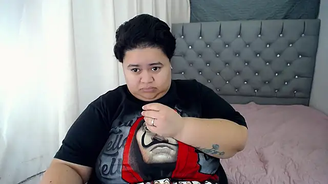 hotlesby4uxxx online show from 12/06/24, 07:39