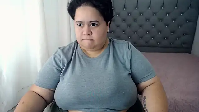 hotlesby4uxxx online show from 12/11/24, 07:57