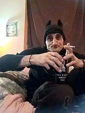 19chubbylover81 online show from 01/09/26, 04:08