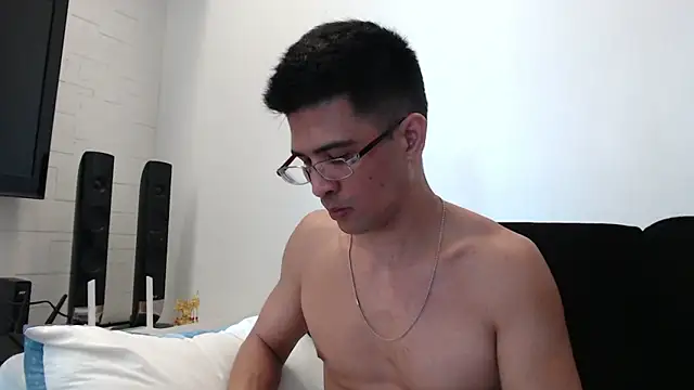 SebastianReiss online show from 03/18/25, 04:18