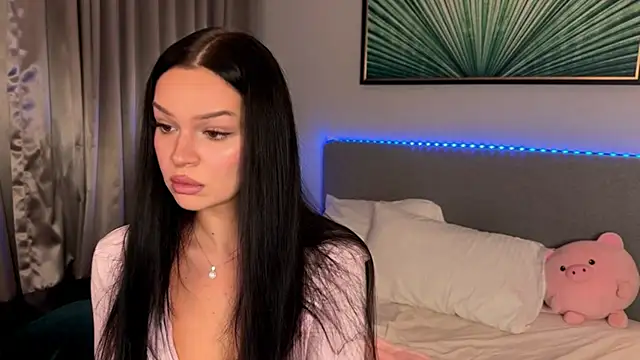  nitro emily  online show from 03/29/26, 10:33