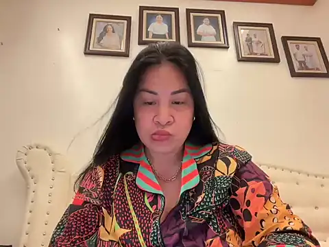 Tightwetholesxx online show from 05/06/26, 01:42