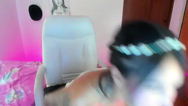 sweetana  online show from 04/16/26, 10:23