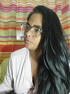 missmelissa  online show from 11/22/25, 10:47