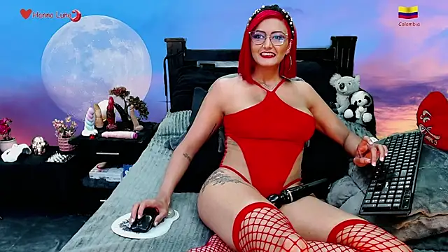 Hanna Luna online show from 11/14/25, 07:34