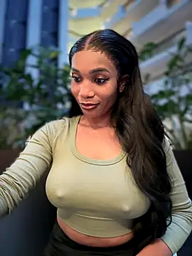   Nessa   online show from 11/14/25, 12:42