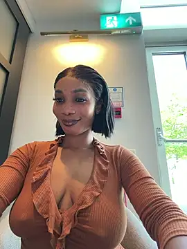   Nessa   online show from 05/21/26, 11:29