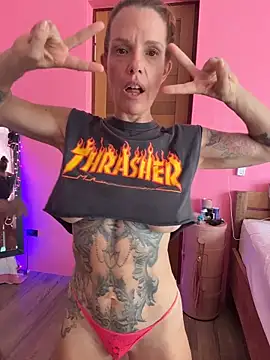 mommyselenafit  online show from 05/25/26, 07:18