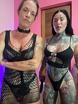 mommyselenafit  online show from 05/30/26, 06:31