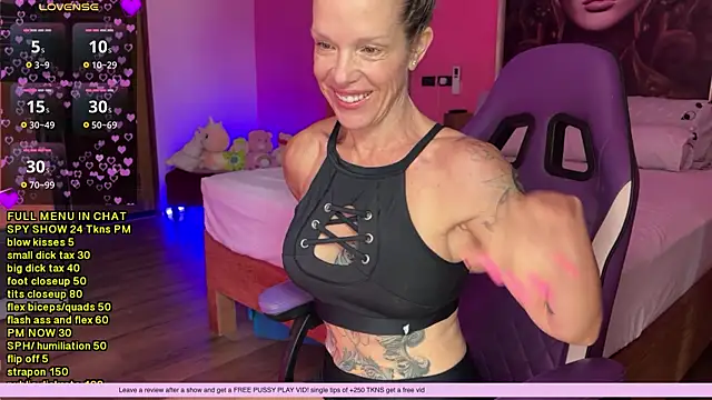 mommyselenafit  online show from 11/26/25, 01:49