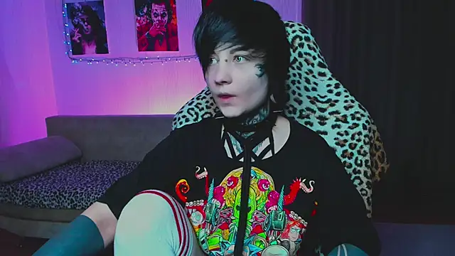 Snapshot of acid_trip1l chatting on 09/28/25, 09:00 acid trip1l online show from 09/28/25, 09:00