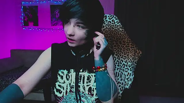 Snapshot of acid_trip1l chatting on 09/18/25, 08:34 acid trip1l online show from 09/18/25, 08:34