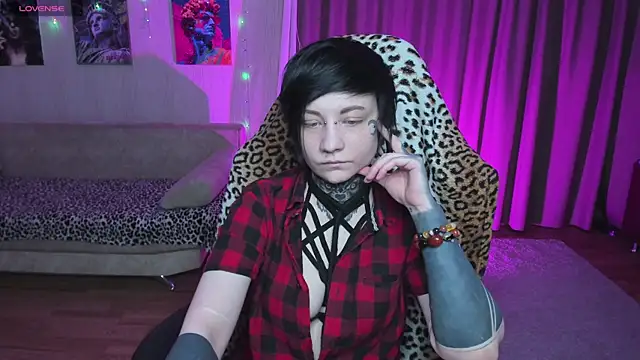 Snapshot of acid_trip1l chatting on 03/11/25, 07:25 acid trip1l online show from 03/11/25, 07:25