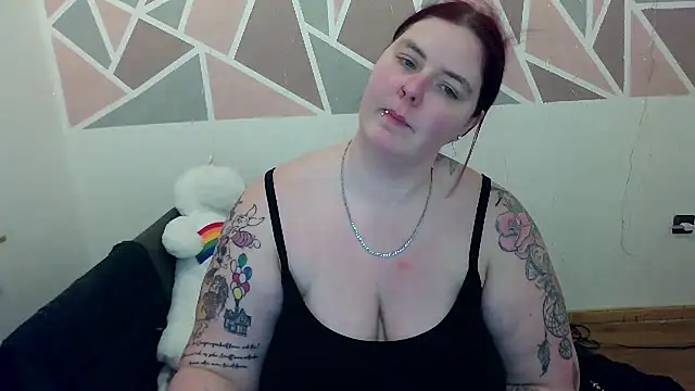 JoyceKyra91 online show from 02/12/25, 05:05