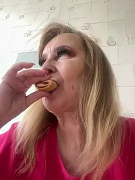 Irina2909xh online show from 02/16/26, 11:20