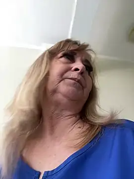 Irina2909xh online show from 03/17/26, 12:41