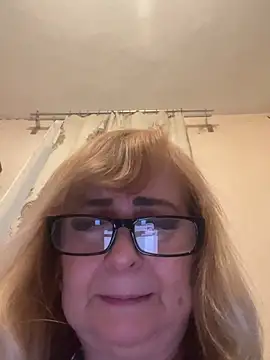 Irina2909xh online show from 10/31/25, 08:38