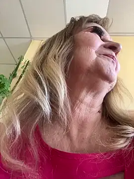 Irina2909xh online show from 03/12/26, 10:30