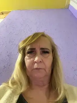 Irina2909xh online show from 10/29/25, 01:43