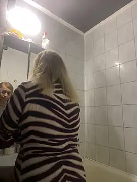 Irina2909xh online show from 11/07/25, 07:13