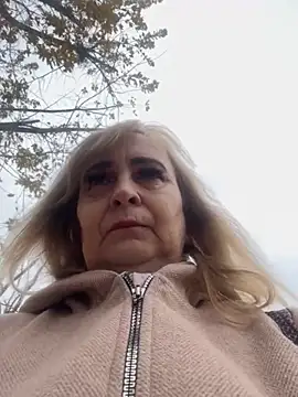 Irina2909xh online show from 11/05/25, 12:52