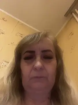 Irina2909xh online show from 10/12/25, 09:38