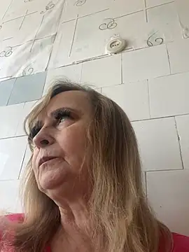 Snapshot of Irina2909@xh chatting on 06/04/26, 11:15 Irina2909xh online show from 06/04/26, 11:15