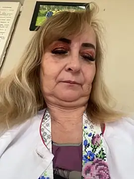 Irina2909xh online show from 10/10/25, 11:00