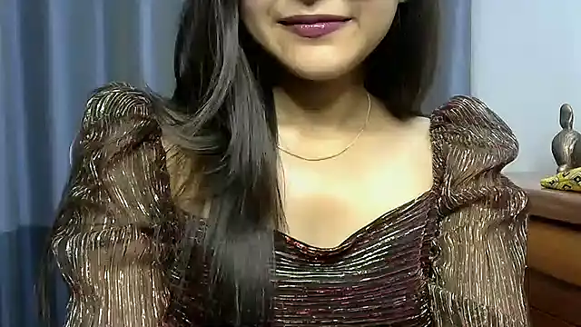 Snapshot of selen_5 chatting on 02/21/25, 07:32 selen 5 online show from 02/21/25, 07:32