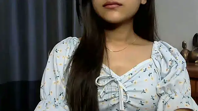 Snapshot of selen_5 chatting on 03/09/25, 06:11 selen 5 online show from 03/09/25, 06:11