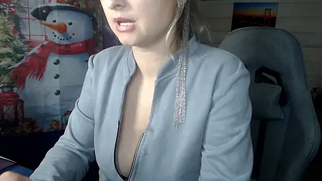 RubiLakros online show from 12/21/25, 10:10