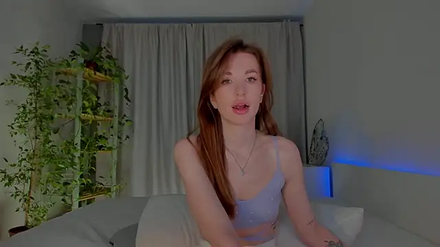 Masha 01 online show from 12/17/25, 12:43