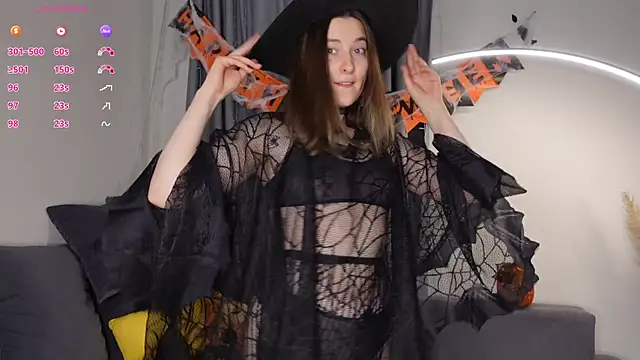 BeckyMartens online show from 10/31/25, 02:52