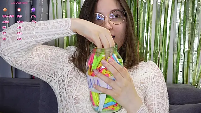 BeckyMartens online show from 09/20/25, 02:27