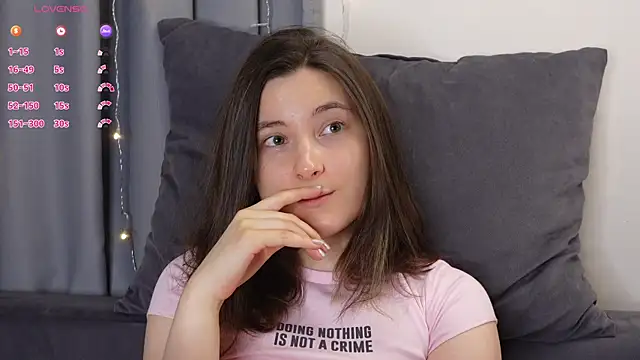 BeckyMartens online show from 11/05/25, 01:52