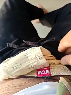 Big boss ind online show from 12/14/25, 06:08