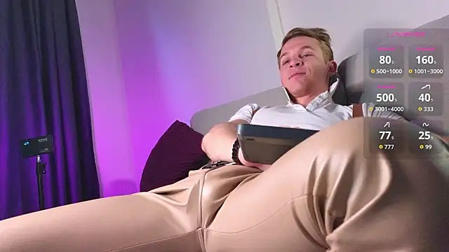 S3Xyes online show from 03/18/26, 03:53