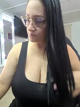 Ameliarizo online show from 11/01/25, 10:03