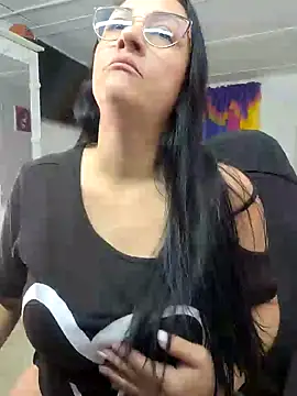 Ameliarizo online show from 02/13/26, 11:05